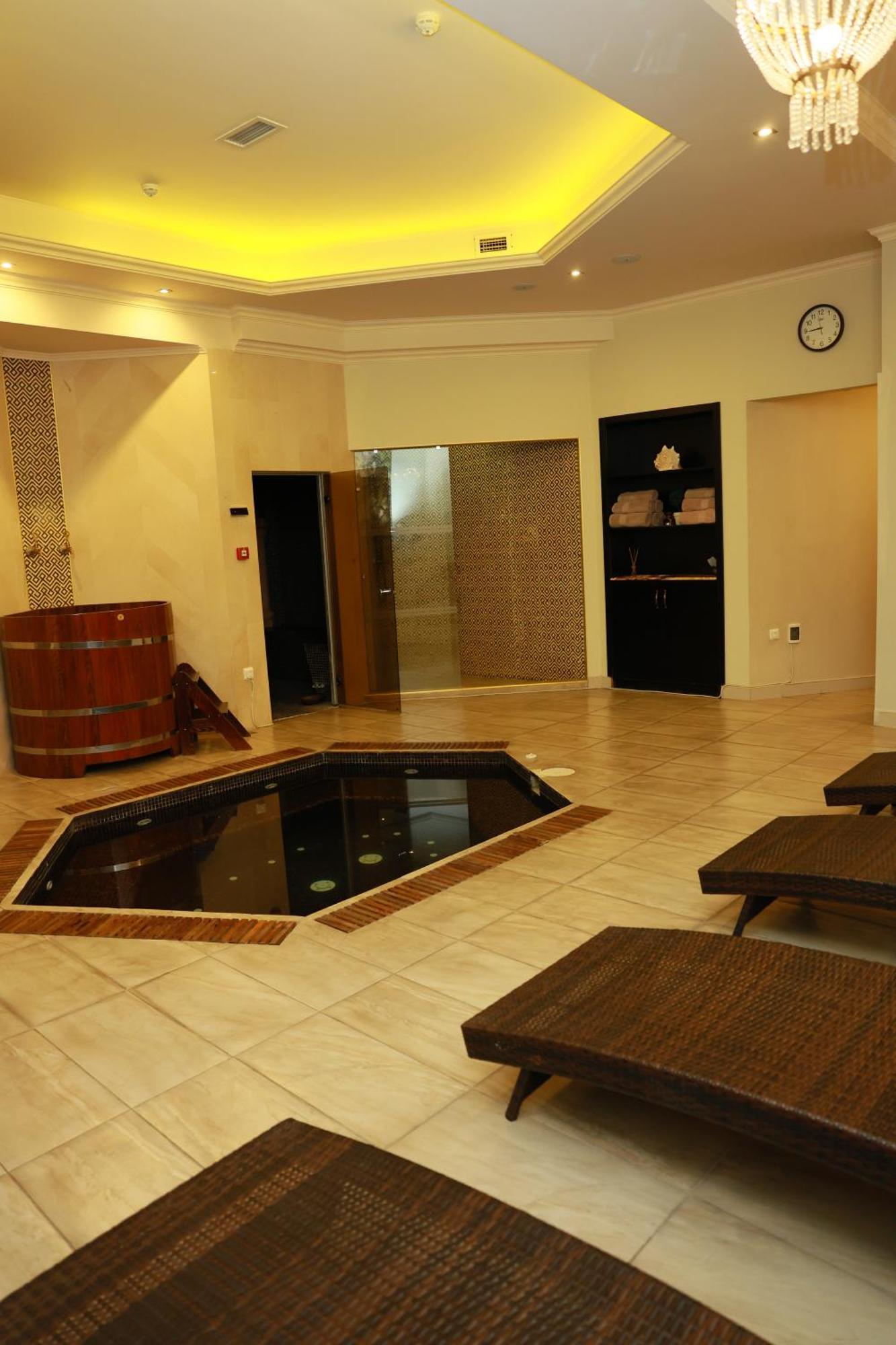 Golden Palace Hotel Jereván Kültér fotó