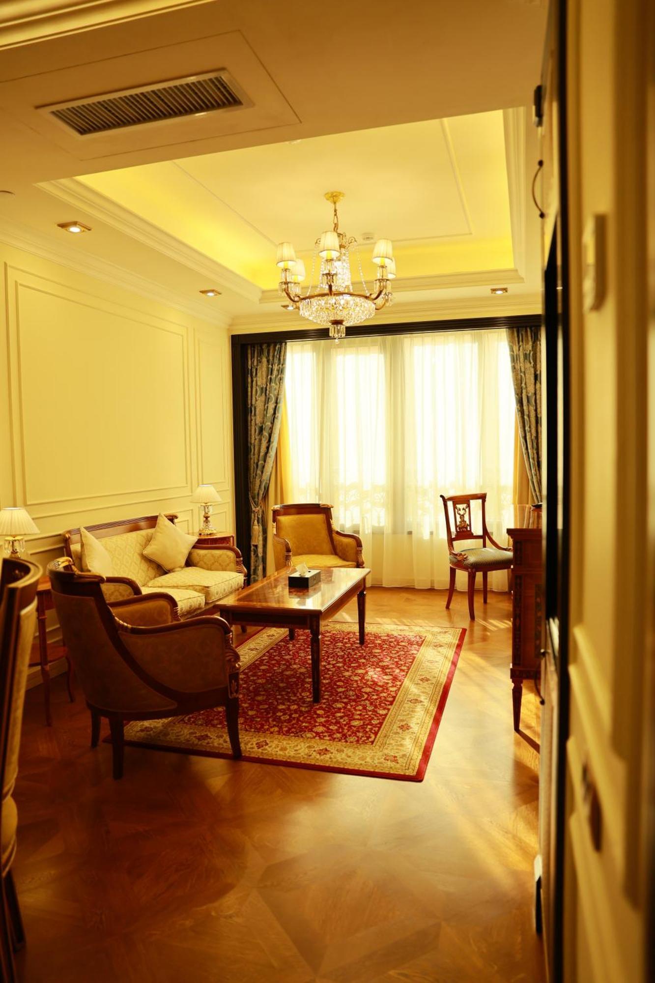 Golden Palace Hotel Jereván Kültér fotó